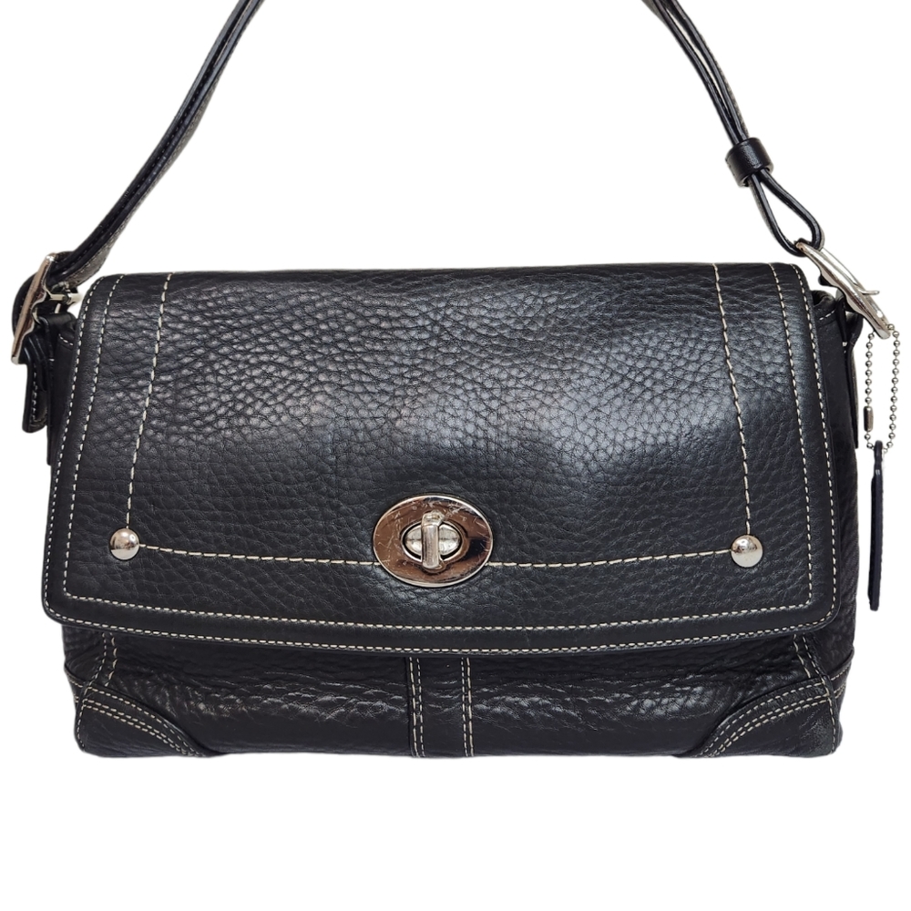 Coach Black Pebbled Leather Flap Turnlock Shoulderbag Crossbodybag E0988-513967.